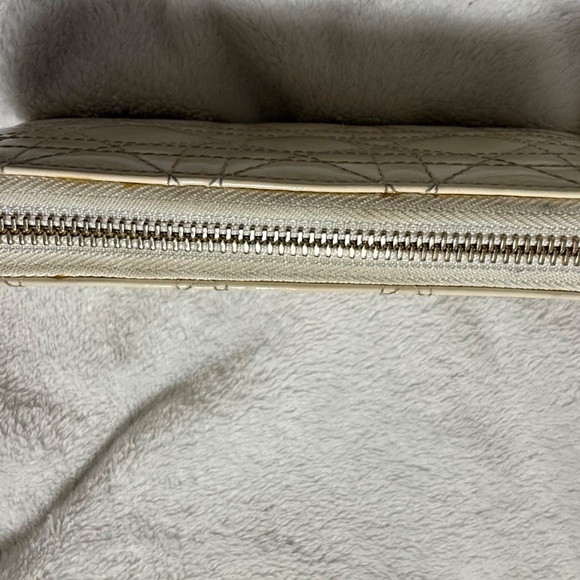 Dior Wallet - Picture 16 of 16